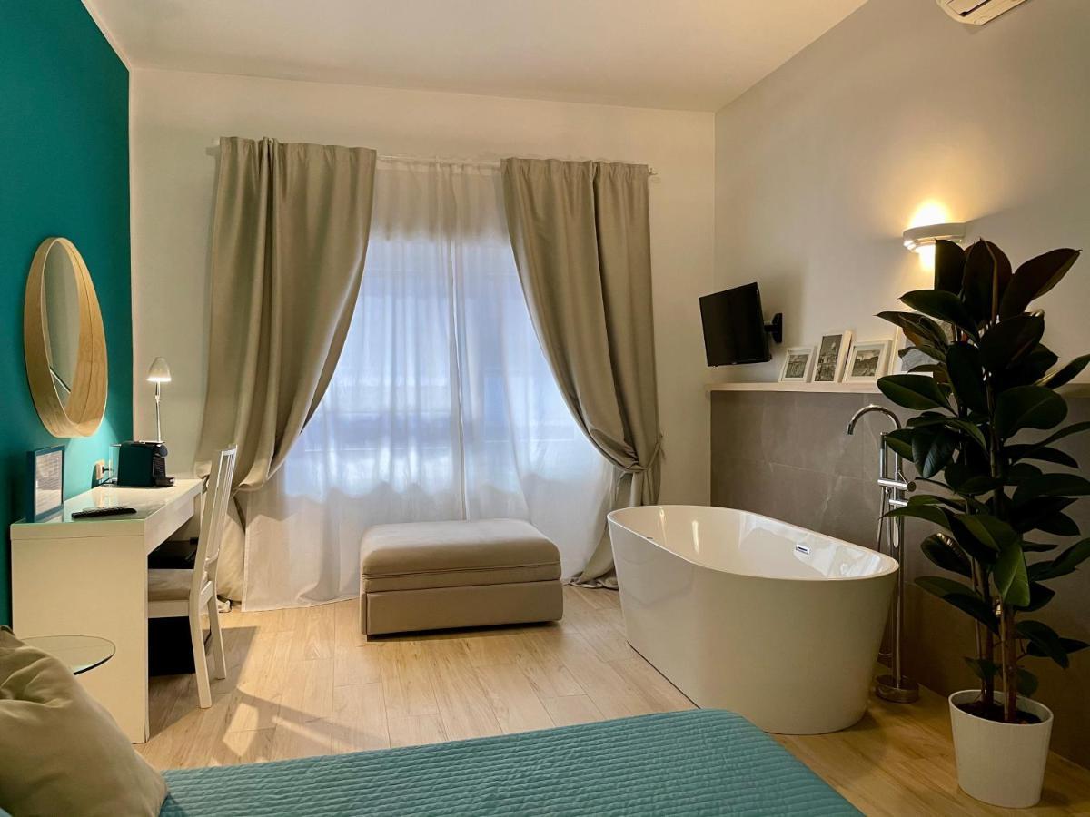Le Coq Suites Ρώμη Εξωτερικό φωτογραφία